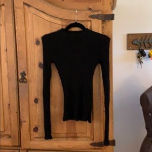 H&M ribbed mock turtleneck top